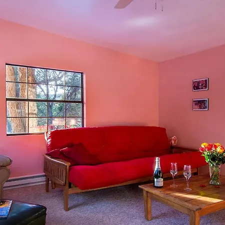 Hills And Trees, Quiet And Calm Hotel