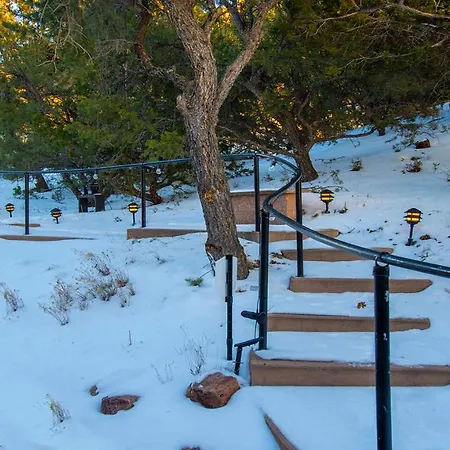 Hotel Hills And Trees, Quiet And Calm 4*